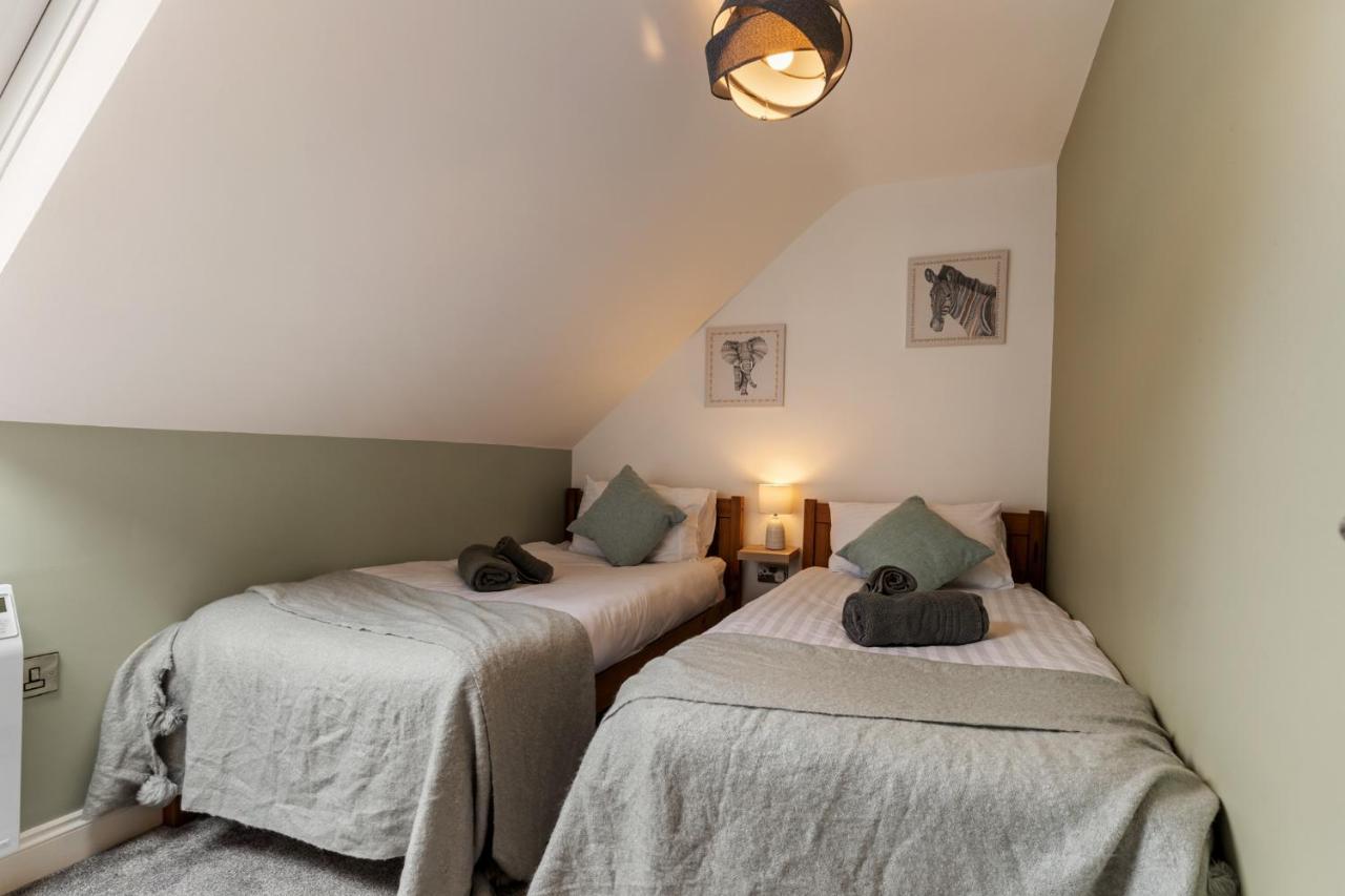 Acorn Cottage 滕比 外观 照片